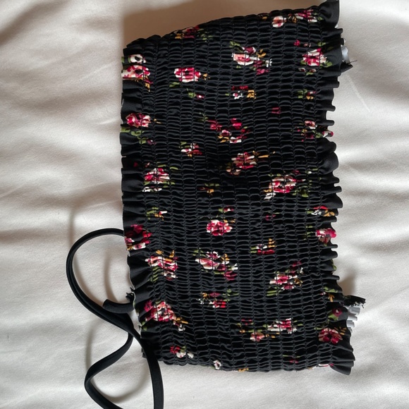 Swim Bundle!! 3 target and 1 aerie swimwear - Picture 3 of 6